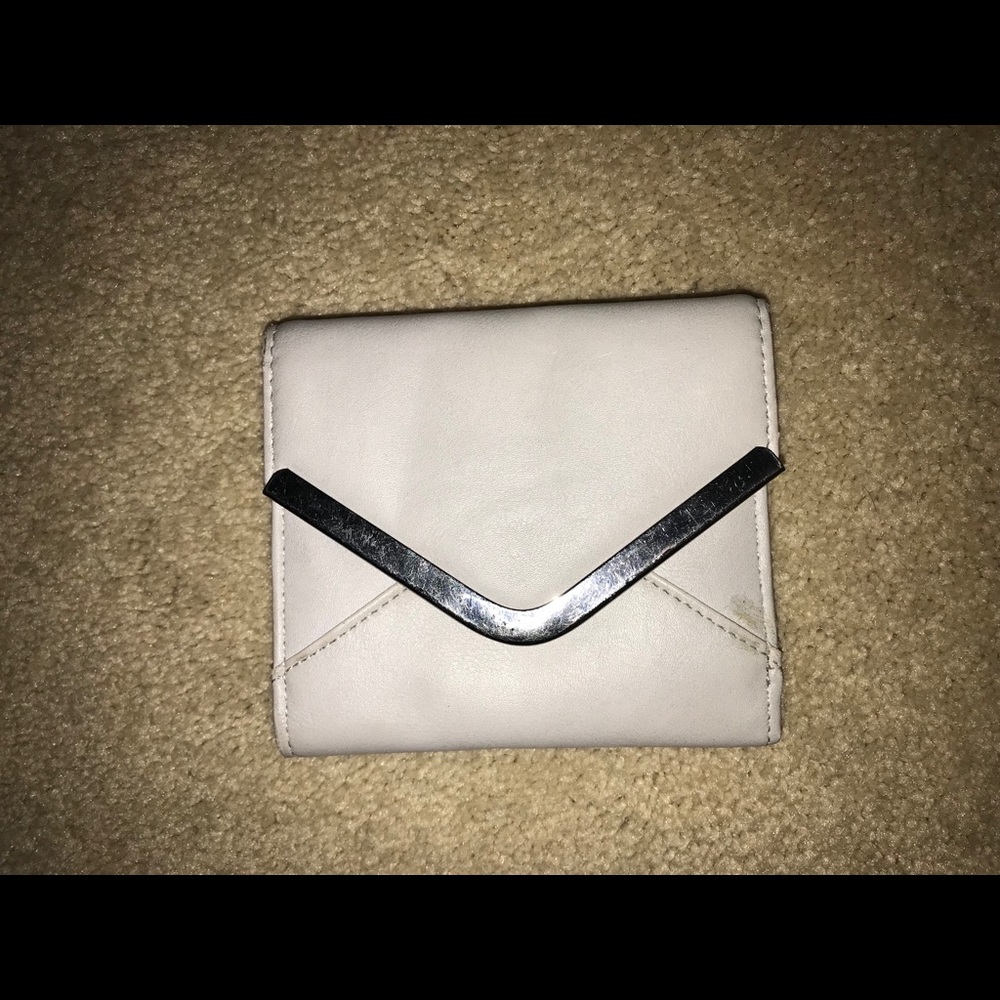 Compact wallet
